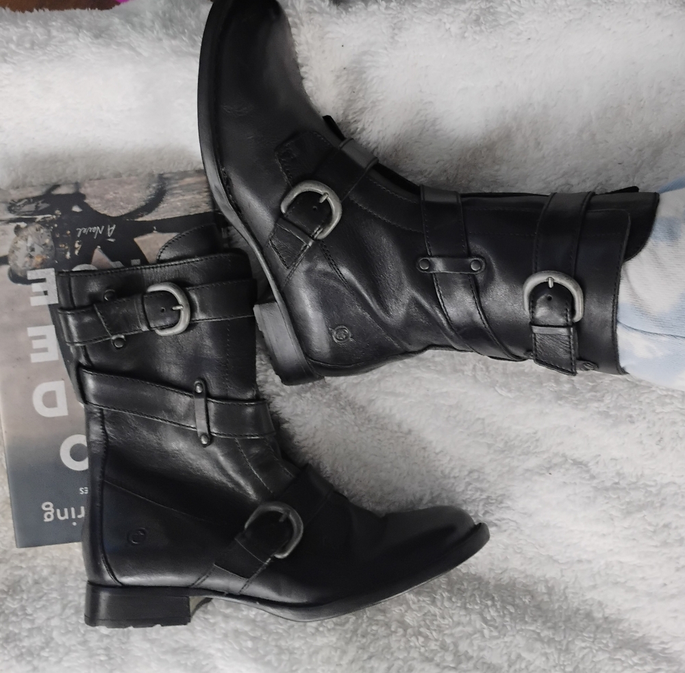 Born Women Black Ankle Boots